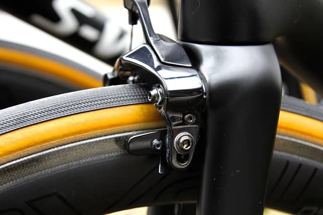 how long do bike brake pad last