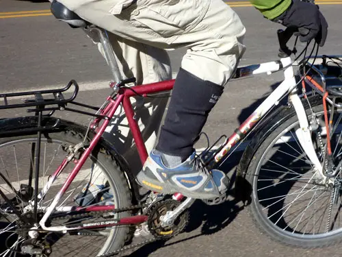 most effective ways to protect pants when cycling 2