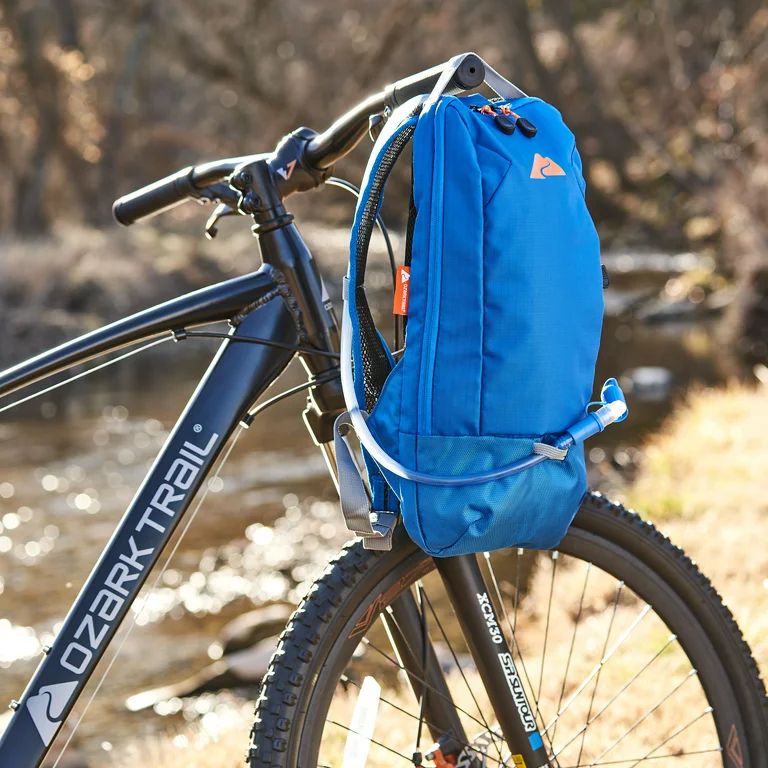 Hydration Packs Cycling Essentials: Quench Your Ride!