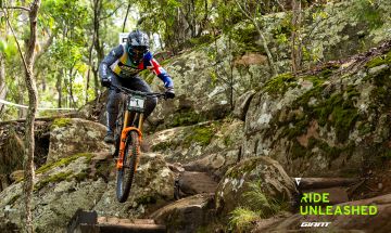 Full Suspension XC Mountain Bike: Unleash Trail Power!